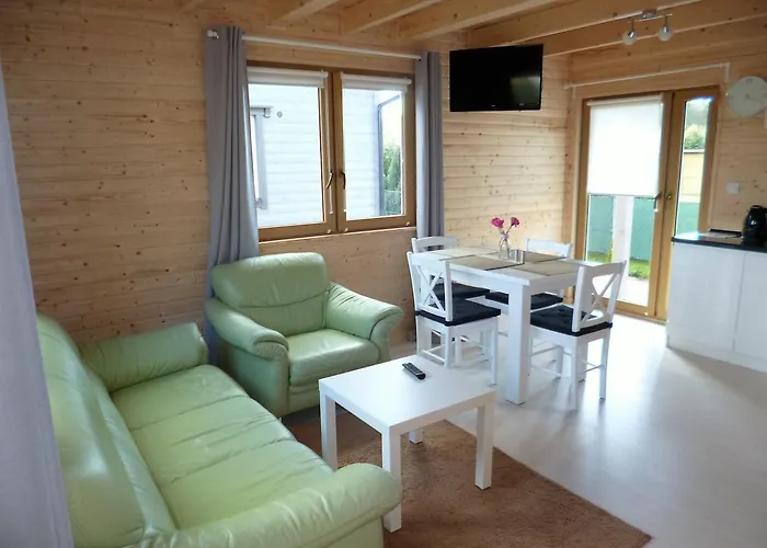 Cztery Pory Roku Kompleks wypoczynkowy Trzęsacz